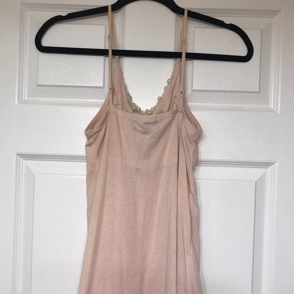 Pink and pearl tank - Picture 2 of 4